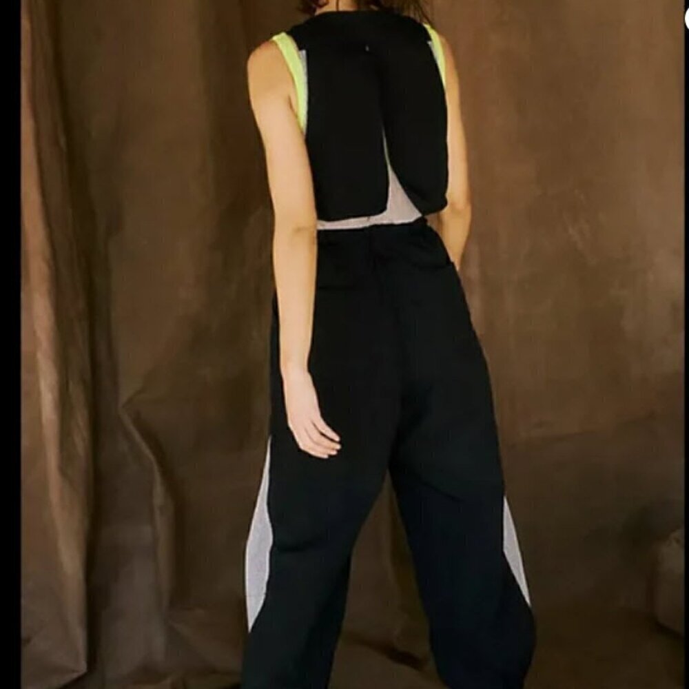 NWT FP Movement Inhale Onesie Black Water Resistant Jumpsuit - Picture 3 of 9